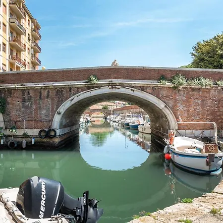 Piccola Venezia Canal View Charming Flat Apartamento